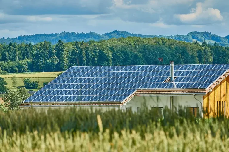 Installateurs photovoltaïques : maîtriser son coût d'acquisition client en 2026